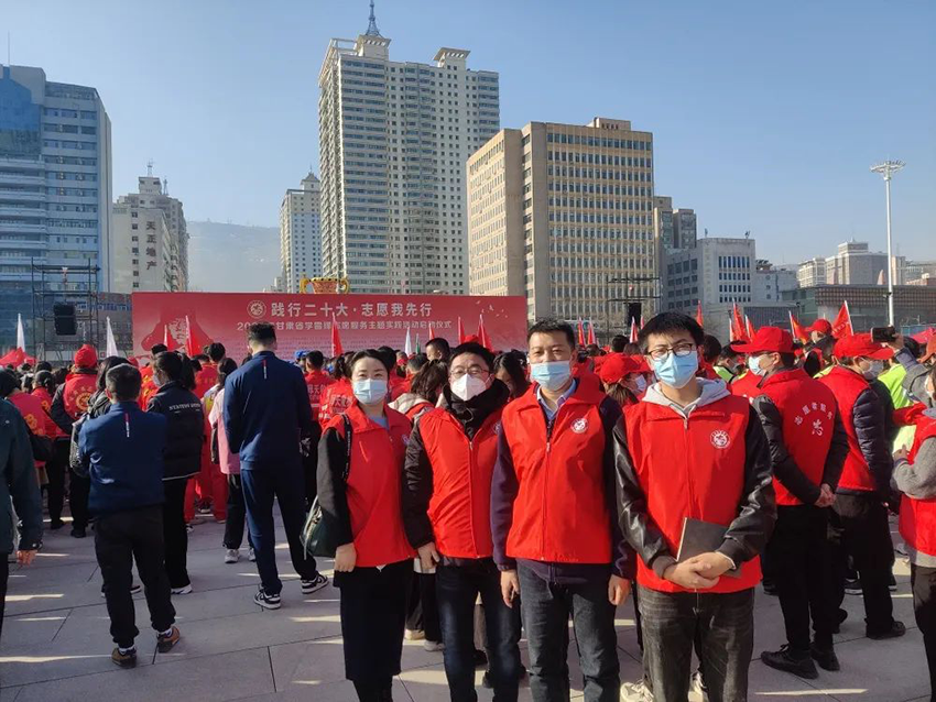 【集團(tuán)要聞】踐行二十大 志愿我先行 甘肅藥業(yè)集團(tuán)組織開(kāi)展學(xué)雷鋒志愿服務(wù)活動(dòng)