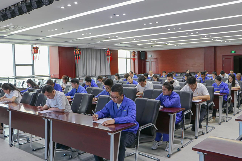 【集團要聞】對標合同風險管理 強化民法典學習領會