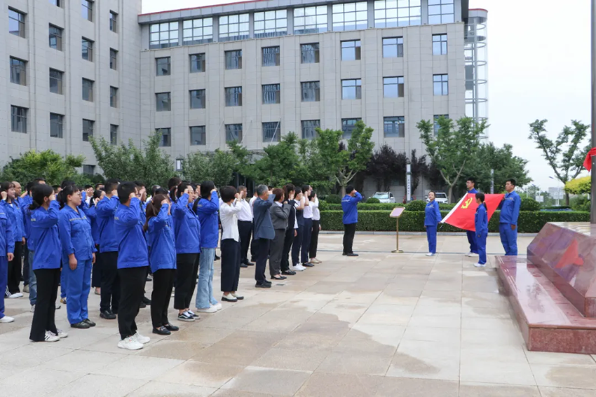 慶祝建黨104周年暨“勞模助企行”活動隆重舉行——弘揚勞模精神 凝聚奮進力量 獻禮黨的華誕