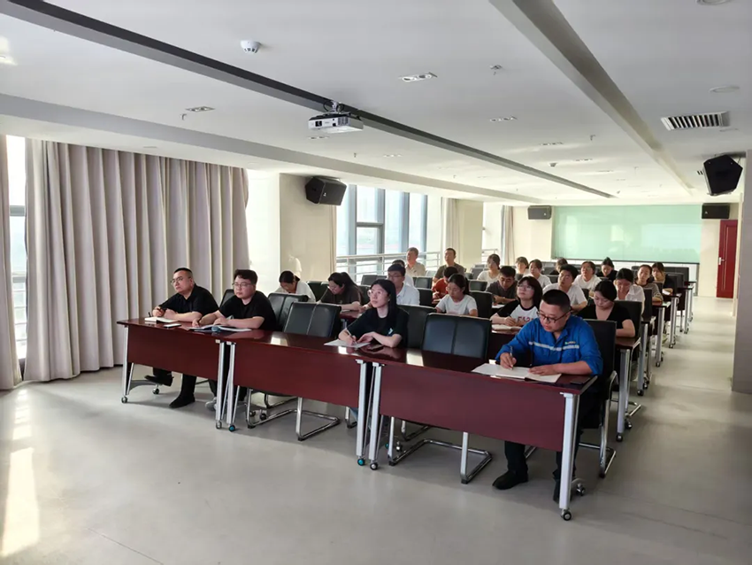 【研究院新聞】國(guó)方檢測(cè)公司開展理化檢測(cè)技術(shù)專項(xiàng)培訓(xùn)強(qiáng)化脂肪與膳食纖維檢測(cè)能力